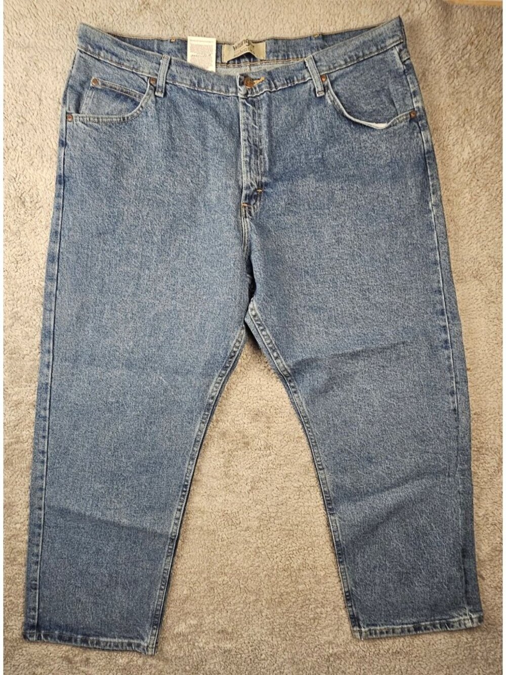 Wrangler Mens Authentic Relaxed Fit Jeans 40x28 Blue Denim Classic 5-Pocket Styl